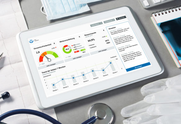 Tablet mit Healthcare Cockpit für kontinuierliches Qualitätsmanagement